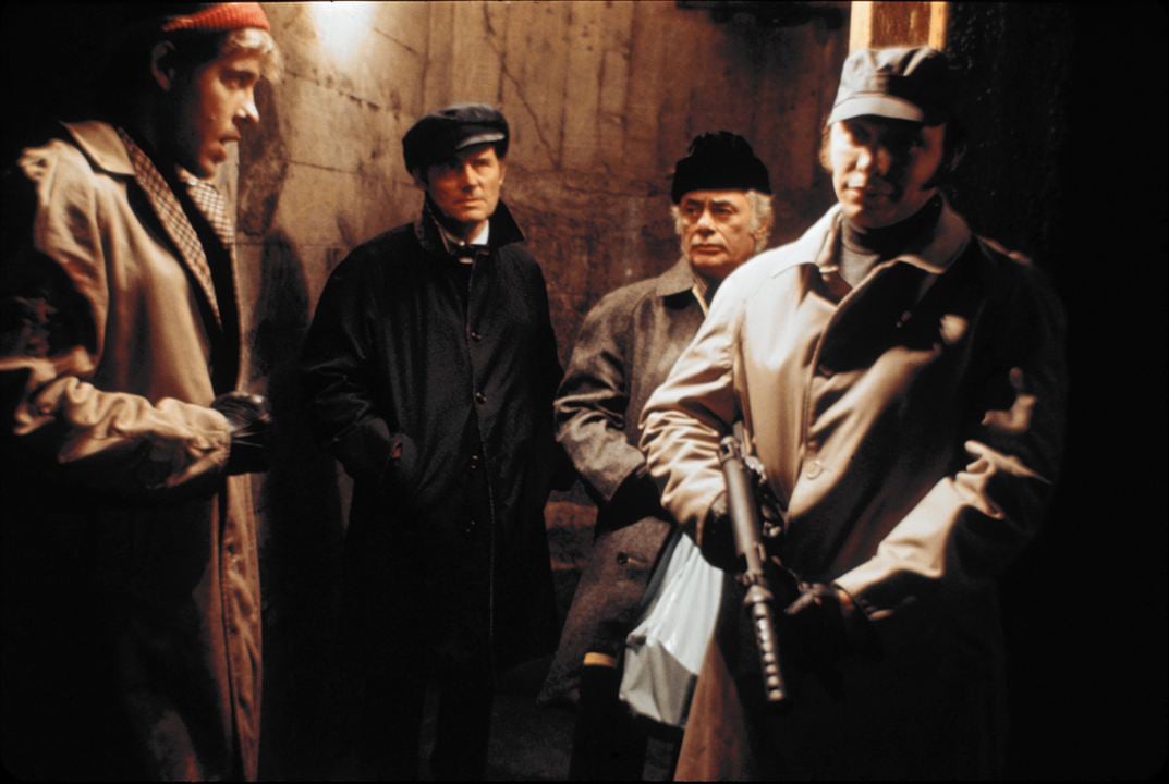 Les Pirates du métro : Photo Earl Hindman, Robert Shaw, Hector Elizondo, Martin Balsam