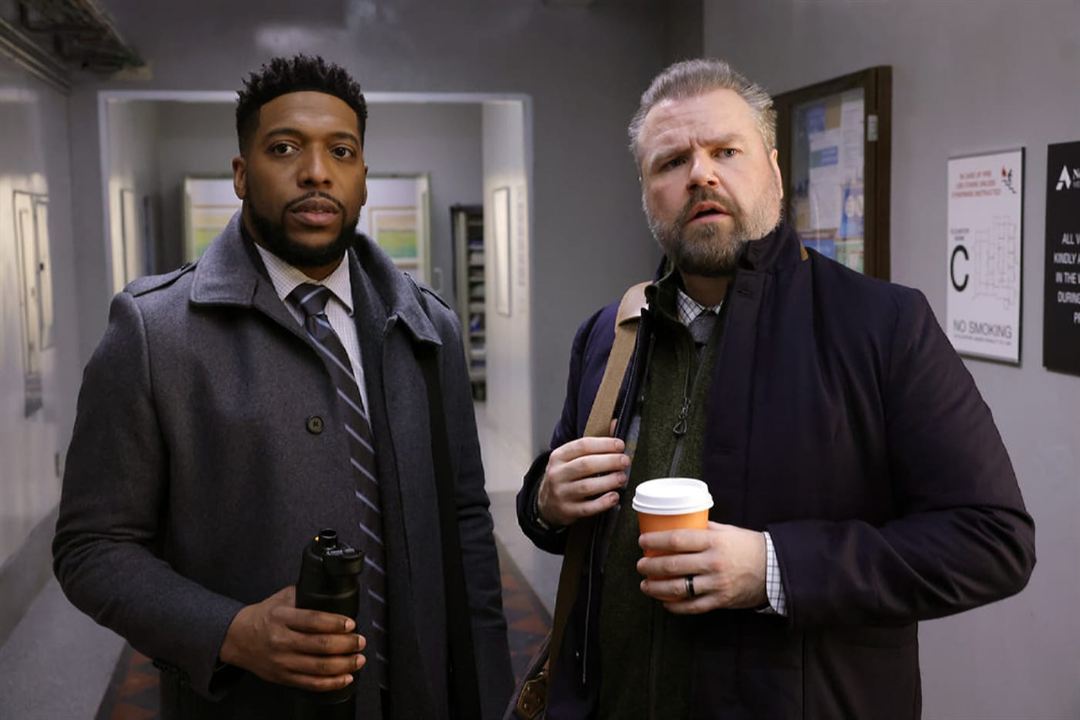 New Amsterdam (2018) : Photo Jocko Sims, Tyler Labine