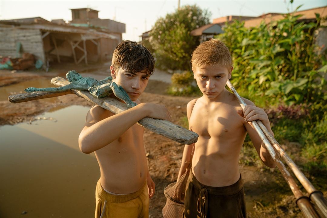 Mondocane : Photo Dennis Protopapa, Giuliano Soprano