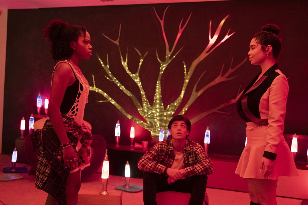 Darby and the Dead : Photo Asher Angel, Riele Downs, Auli'i Cravalho