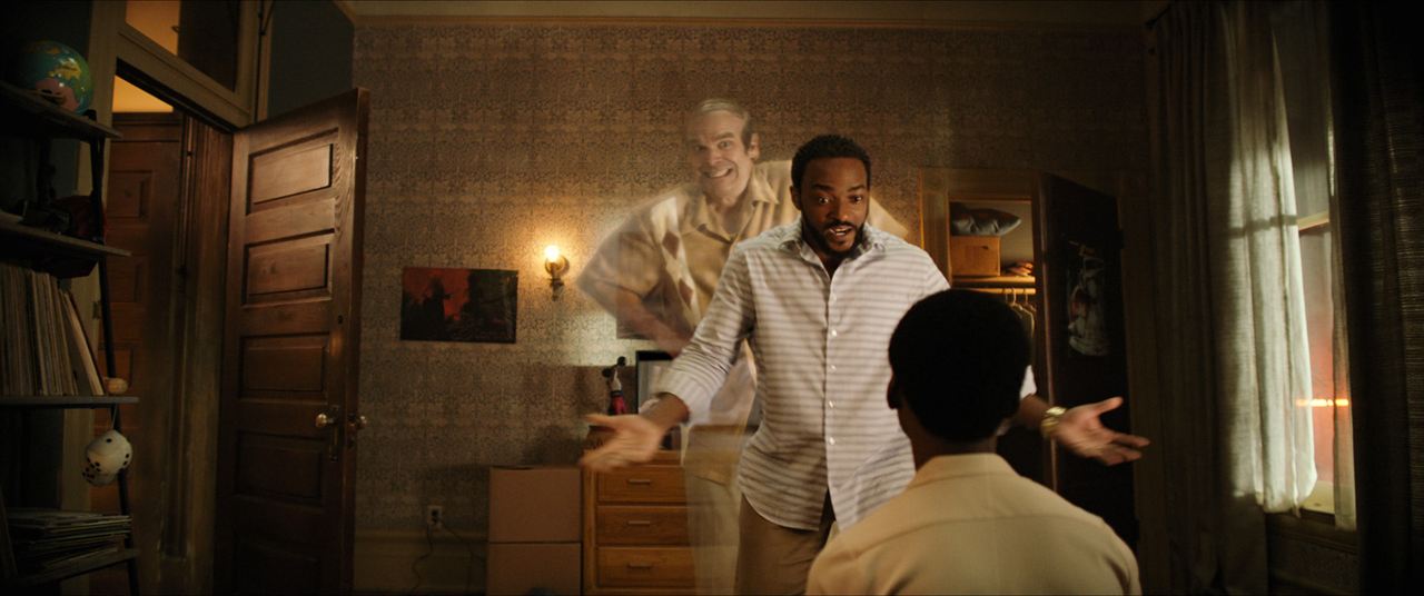 We Have a Ghost : Photo Anthony Mackie, David Harbour