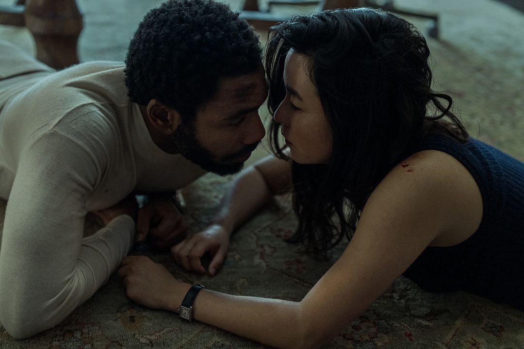 Mr. & Mrs. Smith (2024) Photo Donald Glover, Maya Erskine 16 sur 25