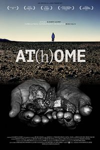 Affiche du film At(h)ome