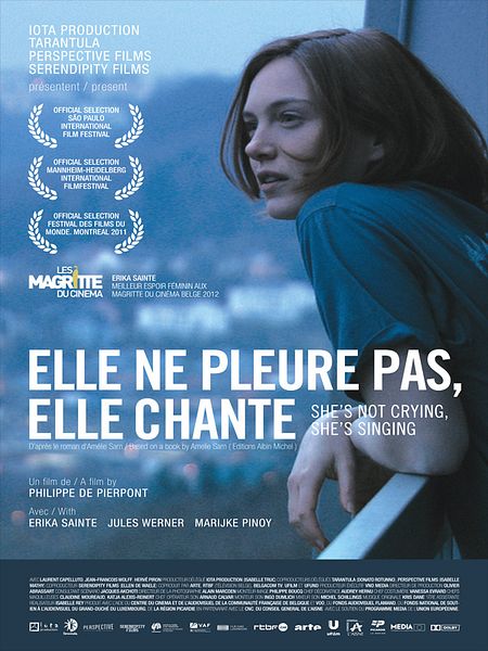 Affiche du film Elle ne pleure pas, elle chante
