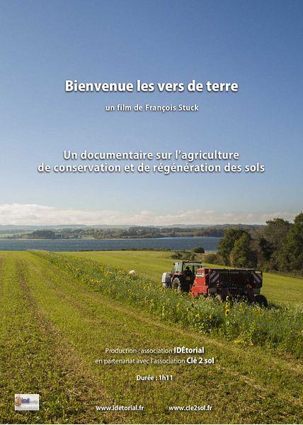 Affiche du film Bienvenue les vers de terre