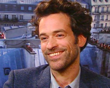 Duris tout en souplesse; Will Smith roi de l'escroquerie; Le chiffre : les "Paradis" d'Ulrich Seidl; TV : permis de mater, permis de zapper; Le courrier des internautes; En rab' : la BA de "Sous surveillance"