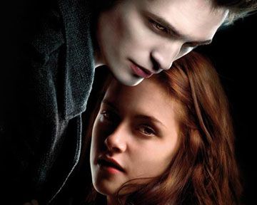 Saviez-vous que l'idée de "Twilight" est née d'un rêve ? Que Robert Pattinson a vécu isolé sur le lieu du tournage pour préparer son rôle ? Que Stephenie Meyer apparaît dans le film ?