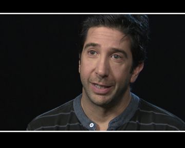 La scène de la photo de mariage de "Voyage au bout de l'enfer" par David Schwimmer...