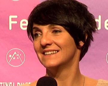 Revivez les temps forts du 16ème Festival de la comédie de l'Alpe d'Huez ! Bonne humeur garantie en compagnie de Florence Foresti, Michael Youn, José Garcia, Raphael Personnaz, Lucien Jean; Baptiste, Romain Lévy, Franck Gastambide, Norman et bien d'autres...