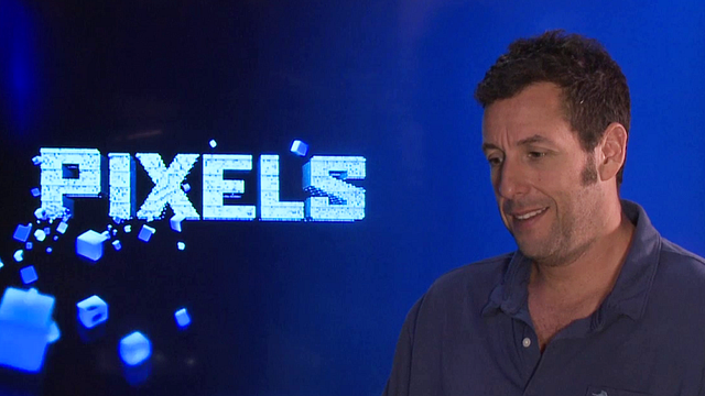 Adam Sandler, acteur principal et producteur de "Pixels", revient sur le court métrage qui a inspiré le film et sur ses préférences en matière de jeux vidéo vintage.
