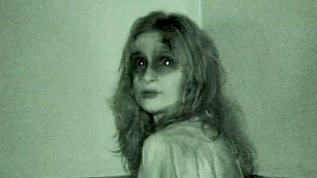 Grave Encounters Trailer