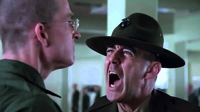 "SALUT !!!! ÇA VA ???? OUAIS !!!! ET TOI ????"