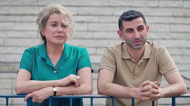 Mauvaises herbes Bande-annonce