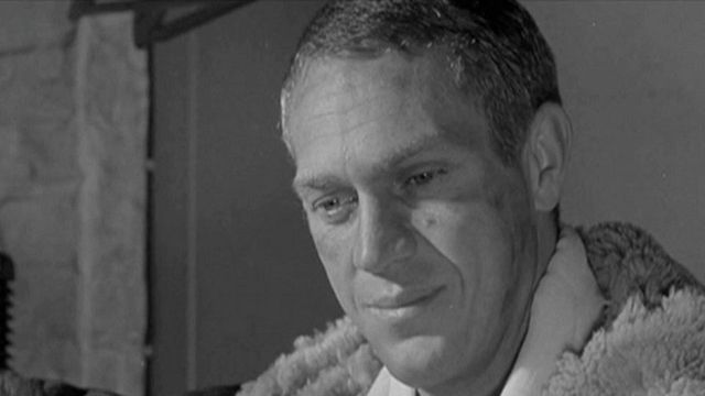 L'Homme qui aimait la guerre Trailer