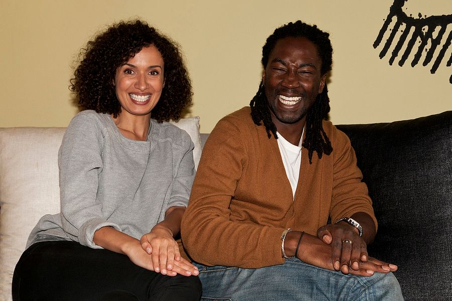 Films Et Séries Tv Avec Amelle Chahbi Amelle Chahbi et Noom Diawara - Rire à la française : la nouvelle
