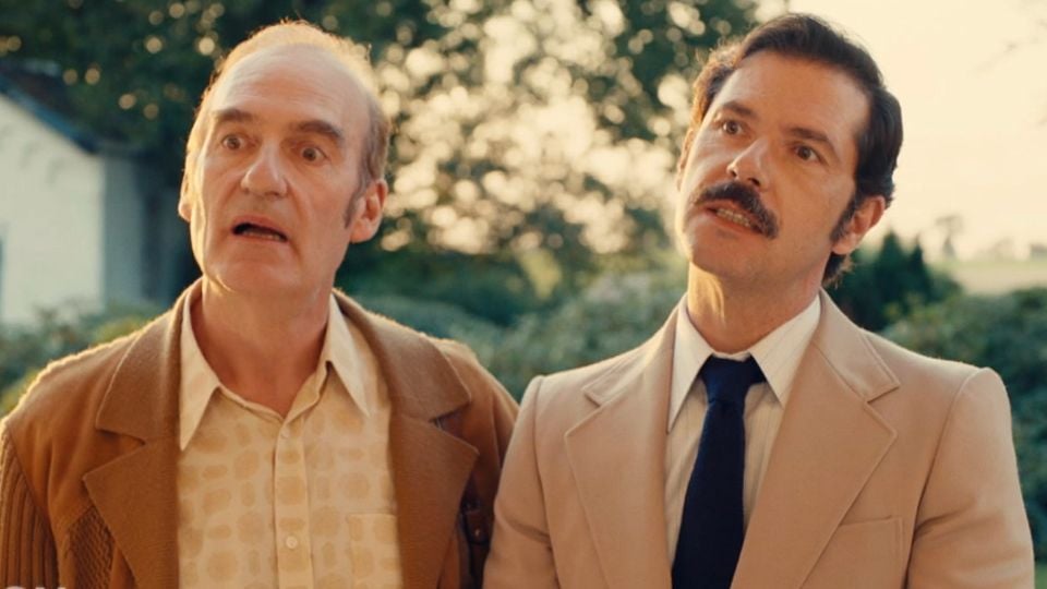 Ovni Saison 1 Streaming OVNI(s) - saison 1 Teaser "Trous du cul" - Teaser OVNI(s) - Saison 1